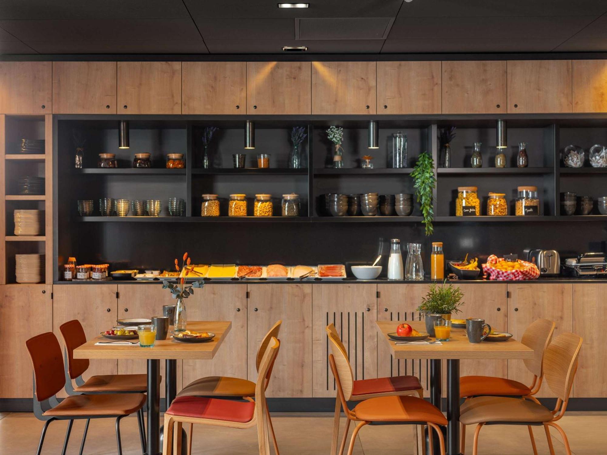Ibis Styles Fontenay Екстериор снимка