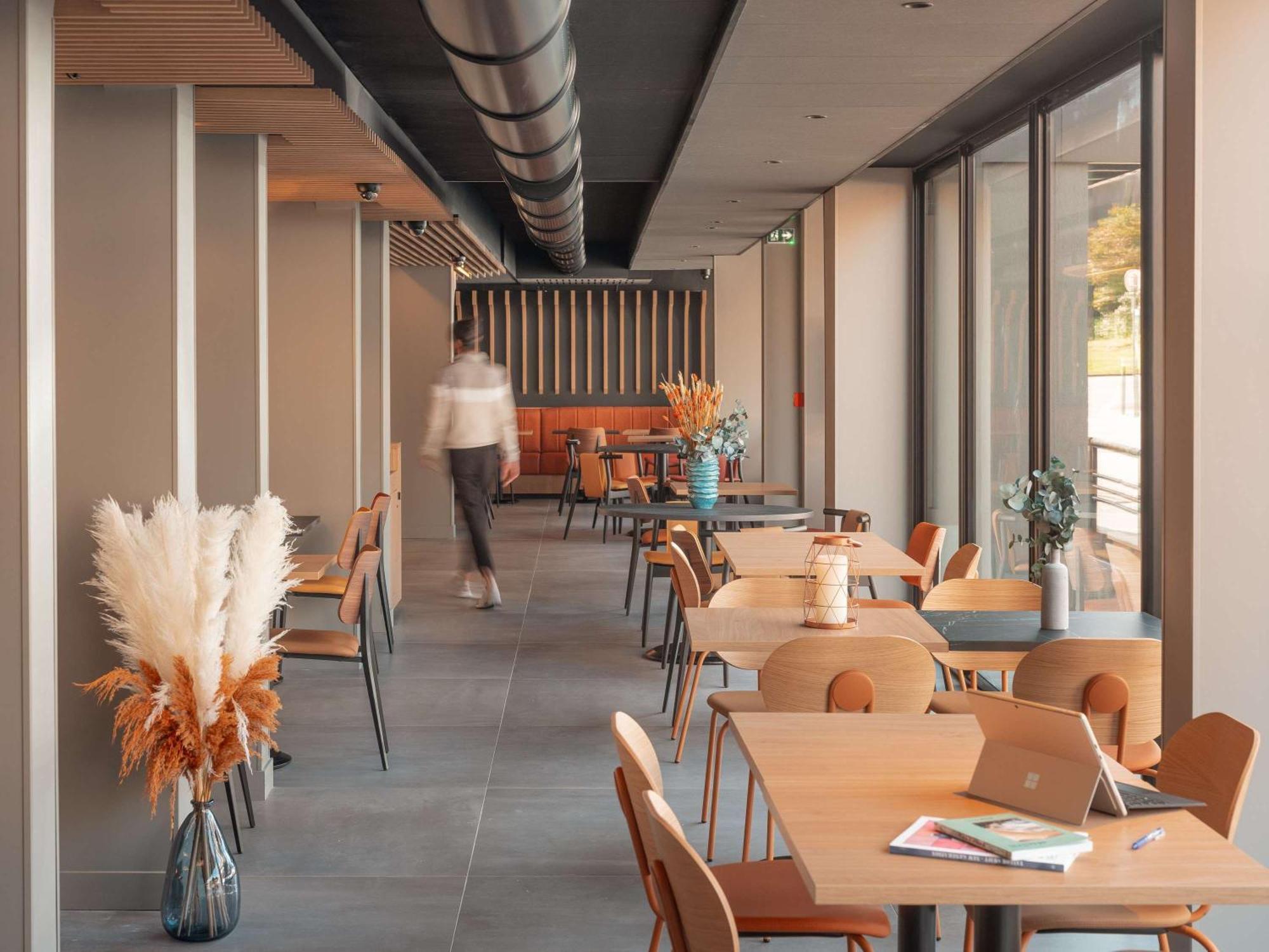 Ibis Styles Fontenay Екстериор снимка